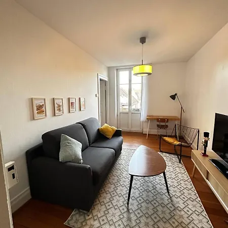 Le Charme Alsacien Parigi